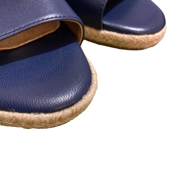 TROTTERS LEATHER COLONY 2.5” WEDGE NAVY ESPADRILLE SLIDE SANDALS Size 8 1/2 NWOT - Picture 8 of 10